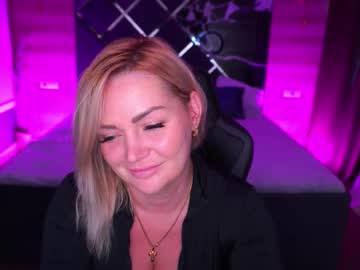 Blondeviva Chaturbate stream image from September 30, 2025