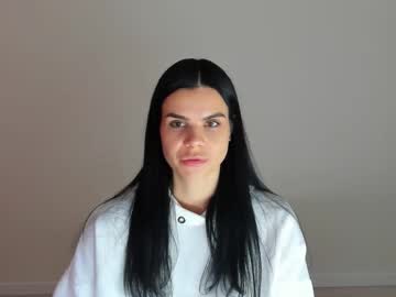 Amelisweet Chaturbate stream image from September 30, 2025