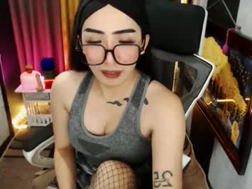 Yassiered Chaturbate stream image from September 30, 2025