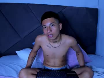 Little_Kris1 Chaturbate stream image from September 30, 2025