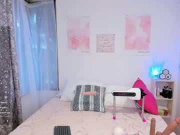 Mia__Collins__ Chaturbate stream image from September 30, 2025