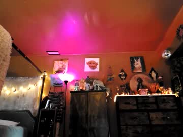 Misandrakinx Chaturbate stream image from September 30, 2025