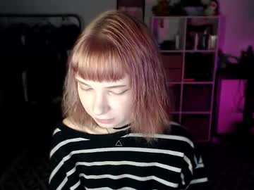 Klares_Wasser Chaturbate stream image from September 30, 2025