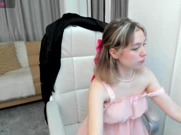 Lucia_Copper Chaturbate stream image from September 30, 2025