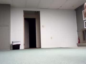 Malecougar Chaturbate stream image from September 30, 2025