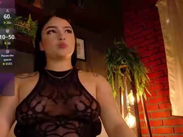Emily_Reynaa Chaturbate stream image from September 30, 2025