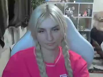 Camillecharm Chaturbate stream image from September 30, 2025