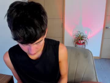 Sweettaaron Chaturbate stream image from September 30, 2025