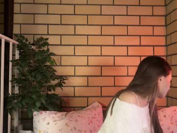 Yummycitrus Chaturbate stream image from September 30, 2025