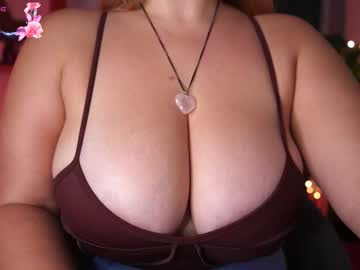 Marrygrayes Chaturbate stream image from September 30, 2025