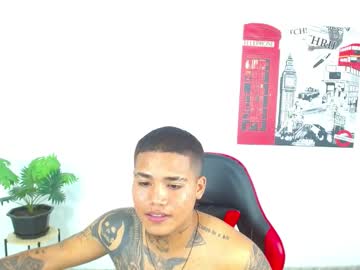 Colee18 Chaturbate stream image from September 30, 2025