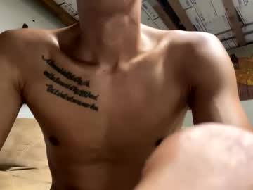 Andyshowsforu Chaturbate stream image from September 30, 2025