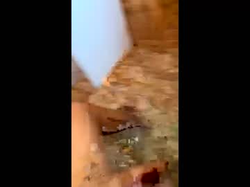Alexcums710 Chaturbate stream image from October 01, 2025