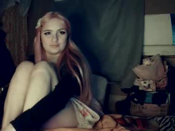 Madelyn905864 Chaturbate stream image from October 01, 2025
