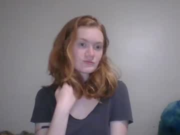 Ginger_Babygirl33 Chaturbate stream image from October 01, 2025
