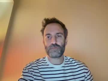 Whiskylovexxx Chaturbate stream image from October 01, 2025