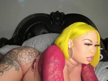 Bigbuttsarena Chaturbate stream image from October 01, 2025