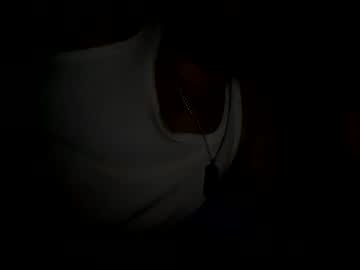 Binnlladen Chaturbate stream image from October 01, 2025