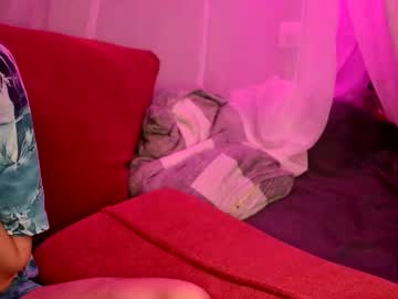 Claudia_And_Elon Chaturbate stream image from October 01, 2025