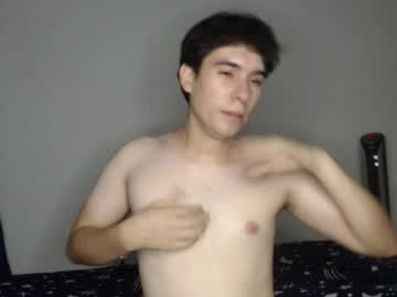 Max_Snow1616 Chaturbate stream image from October 01, 2025