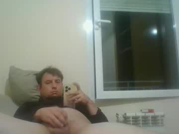 Nordikwhitejj Chaturbate stream image from October 01, 2025