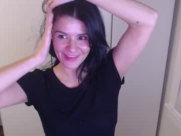Cassiealvarez Chaturbate stream image from October 01, 2025