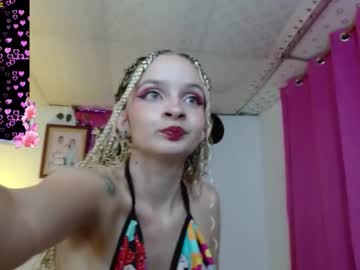 Elyra_Moon_01 Chaturbate stream image from October 01, 2025