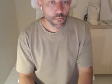 Jeroen84nl Chaturbate stream image from October 01, 2025