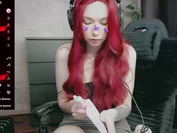 Lisamoth Chaturbate stream image from October 01, 2025