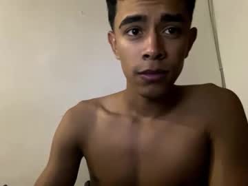 Davidth000 Chaturbate stream image from October 01, 2025