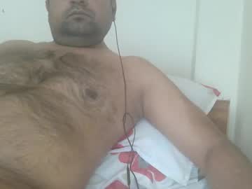Raheellnisar4u Chaturbate stream image from October 01, 2025
