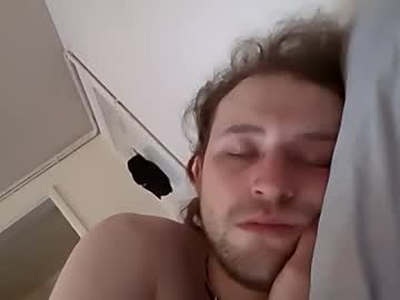 Averagehd Chaturbate stream image from October 01, 2025