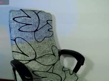 Hannah_Kiim Chaturbate stream image from October 01, 2025