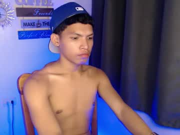 Janlloyd04 Chaturbate stream image from October 01, 2025