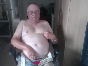 Smoothmutton Chaturbate stream image from October 01, 2025