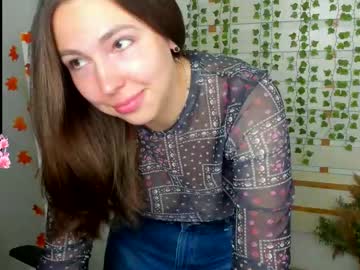 Kim_Go Chaturbate stream image from October 01, 2025