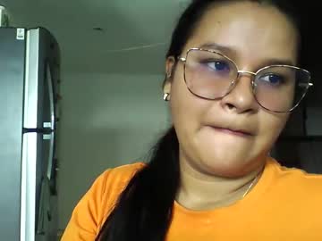 Emilana352317 Chaturbate stream image from October 01, 2025