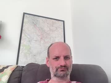 South_Wales_Couple Chaturbate stream image from October 01, 2025