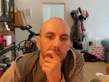 Leonvampire Chaturbate stream image from October 01, 2025