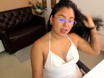 Unaestrellafugaz Chaturbate stream image from October 01, 2025