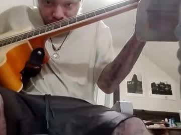Saintsullivan18 Chaturbate stream image from October 01, 2025