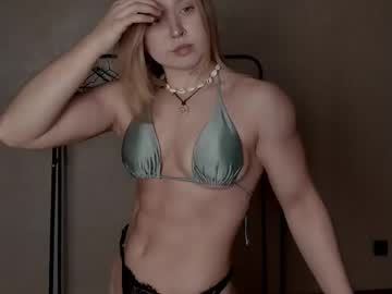Vanillalivitski Chaturbate stream image from October 01, 2025