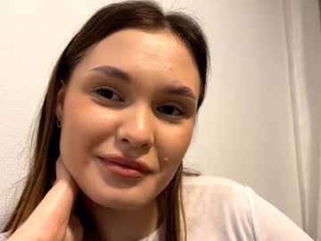 Karonspurzem Chaturbate stream image from October 01, 2025