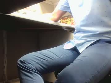 Gardensman_561 Chaturbate stream image from October 01, 2025