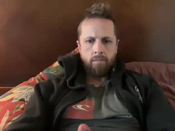 Hard_T00l_84 Chaturbate stream image from October 01, 2025