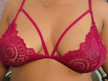 Adelaandsharick Chaturbate stream image from October 01, 2025