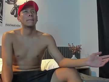 Alex_Hunterdy Chaturbate stream image from October 01, 2025