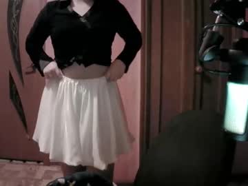 Lunamystique_ Chaturbate stream image from October 01, 2025