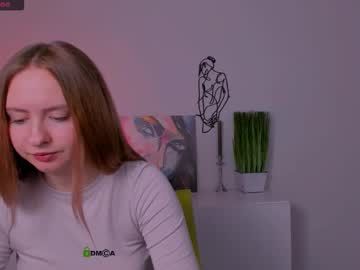 Mila_Glow Chaturbate stream image from October 01, 2025