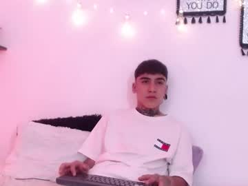 Santiabader_Os Chaturbate stream image from October 01, 2025